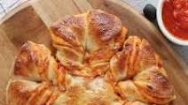 Easy Pull Apart Pizza Braid (with Video) Easy Pull Apart Pizza Braid (with Video)