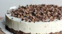 Easy No-Bake Cheesecake Easy No-Bake Cheesecake