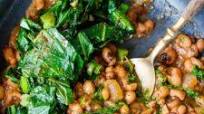 Smoky Black Eyed Peas and Collard Greens Smoky Black Eyed Peas and Collard Greens
