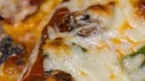 Baked Low Carb Chicken Pizza Baked Low Carb Chicken Pizza
