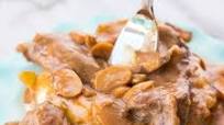 Slow Cooker Cube Steak with Mushroom Onion Gravy Slow Cooker Cube Steak with Mushroom Onion Gravy