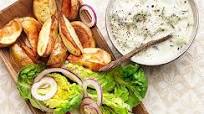 Oreganostekt kyckling med tzatziki och rostad potatis Oreganostekt kyckling med tzatziki och rostad potatis