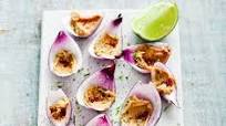 Red onion with peanut butter & chilli Red onion with peanut butter & chilli