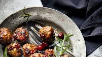 Cranberry and sausagemeat stuffing balls Cranberry and sausagemeat stuffing balls