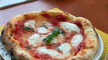 Margherita pizza Margherita pizza