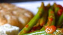 Traditional Greek Green Beans recipe (Fasolakia Giaxni) Traditional Greek Green Beans recipe (Fasolakia Giaxni)