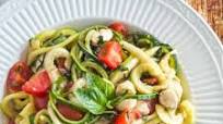 Caprese Zoodles Salad Caprese Zoodles Salad