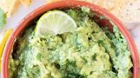 Easy 4-Ingredient Guacamole Easy 4-Ingredient Guacamole