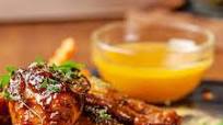 Chuletas al sartén con salsa BBQ con Piña y Ají Chombo Maggi Chuletas al sartén con salsa BBQ con Piña y Ají Chombo Maggi