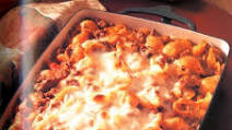 Beef & Mozzarella Bake Recipe - (3.5/5) Beef & Mozzarella Bake Recipe - (3.5/5)