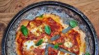 Gluten-free pizza Gluten-free pizza