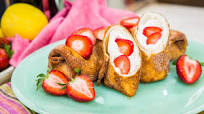 Strawberry Cheesecake Chimichangas Strawberry Cheesecake Chimichangas