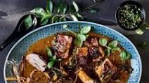 Cook the new cover: “upside down” crispy roast pork with tamarind curry Cook the new cover: “upside down” crispy roast pork with tamarind curry