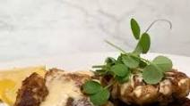 Lion's mane mushroom crab cakes (meat-free) Lion's mane mushroom crab cakes (meat-free)