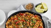 Thai Style Rice Noodles with Peanut Sauce Thai Style Rice Noodles with Peanut Sauce