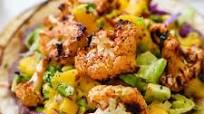Sriracha and Lime Roasted Cauliflower Tostadas Sriracha and Lime Roasted Cauliflower Tostadas