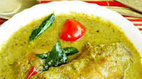 Hariyali chicken (green chicken) Hariyali chicken (green chicken)