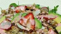Strawberry Spinach Breakfast Salad with Granola Croutons & Greek Yogurt Dressing Strawberry Spinach Breakfast Salad with Granola Croutons & Greek Yogurt Dressing