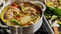 Sinigang na Pata with Gabi Sinigang na Pata with Gabi
