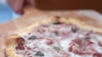 Pizza alla Margherita Pizza alla Margherita