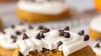 The best Crumbl pumpkin cake cookies The best Crumbl pumpkin cake cookies