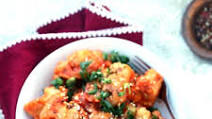 Lasuni Gobi – Fried or Air Fried Cauliflower Lasuni Gobi – Fried or Air Fried Cauliflower