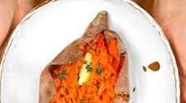 How To Make Baked Sweet Potatoes (In The Oven + Microwave) How To Make Baked Sweet Potatoes (In The Oven + Microwave)