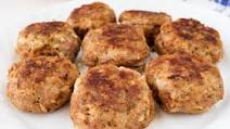 German Meatballs (Frikadellen) German Meatballs (Frikadellen)
