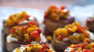 Grilled pepper, goat cheese & prosciutto crostini Grilled pepper, goat cheese & prosciutto crostini