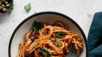 Spaghetti Alla Puttanesca Spaghetti Alla Puttanesca