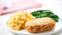 Southern Fried Pork Chop with mac 'n' cheese and spicy green beans Southern Fried Pork Chop with mac 'n' cheese and spicy green beans