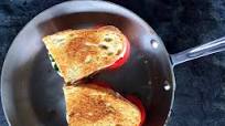 Pizza Margherita Grilled Cheese Pizza Margherita Grilled Cheese