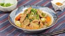 Motsu Nikomi Recipe (Pork Chitterlings and Vegetable Stew Using Pressure Cooker) Motsu Nikomi Recipe (Pork Chitterlings and Vegetable Stew Using Pressure Cooker)