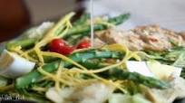 Bird's Nest Salad with Balsamic Vinaigrette Bird's Nest Salad with Balsamic Vinaigrette