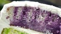 Rainbow J-E-L-L-O Cake! Rainbow J-E-L-L-O Cake!