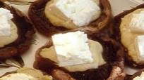 Grilled Portobello Mushrooms with Hummus and Feta Cheese Grilled Portobello Mushrooms with Hummus and Feta Cheese