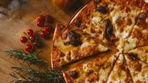 Frozen Pizza: How To Cook It In The Microwave Frozen Pizza: How To Cook It In The Microwave