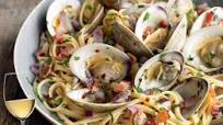15 Delicious Meals To Pair With a Bottle of Wine 15 Delicious Meals To Pair With a Bottle of Wine