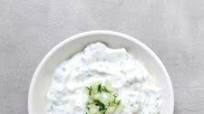 Low FODMAP Tzatziki Sauce Low FODMAP Tzatziki Sauce