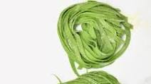 How to Make Spinach Noodles (Green Pasta Dough) How to Make Spinach Noodles (Green Pasta Dough)