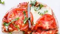 Margherita Flatbread Pizza Margherita Flatbread Pizza