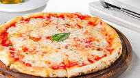 Come preparare la pizza margherita fatta in casa Come preparare la pizza margherita fatta in casa