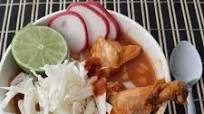 Pozole delicioso de cerdo y pollo Pozole delicioso de cerdo y pollo