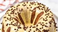 Peanut Butter Chocolate Chip Bundt Cake Peanut Butter Chocolate Chip Bundt Cake