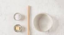 How to Prepare a Cake Pan How to Prepare a Cake Pan