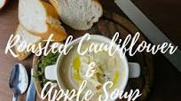Roasted cauliflower and apple soup Roasted cauliflower and apple soup