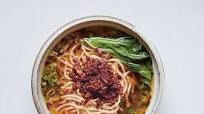 How to make Sichuan soup noodles with minced pork topping How to make Sichuan soup noodles with minced pork topping