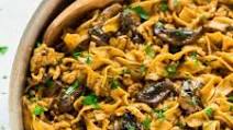 One Pot Creamy Chicken Stroganoff One Pot Creamy Chicken Stroganoff
