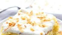 Piña Colada Poke Cake Piña Colada Poke Cake