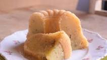 Steamed Lemon and Thyme Cake Steamed Lemon and Thyme Cake